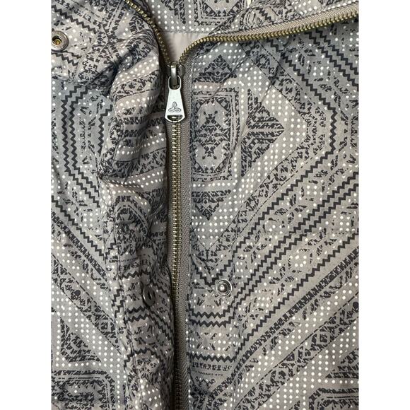 Prana Lily Puffer Jacket Gull Flurry Gray Geometric Women's Medium NWT Outdoors - Picture 6 of 15